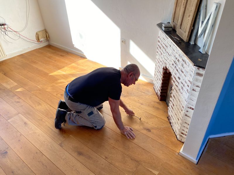 Pine Floor Installation in Tampa, FL